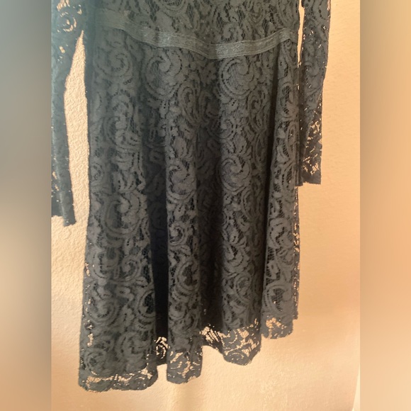 Black Lace Beauty by Kimchi Blue S10 - Picture 9 of 12